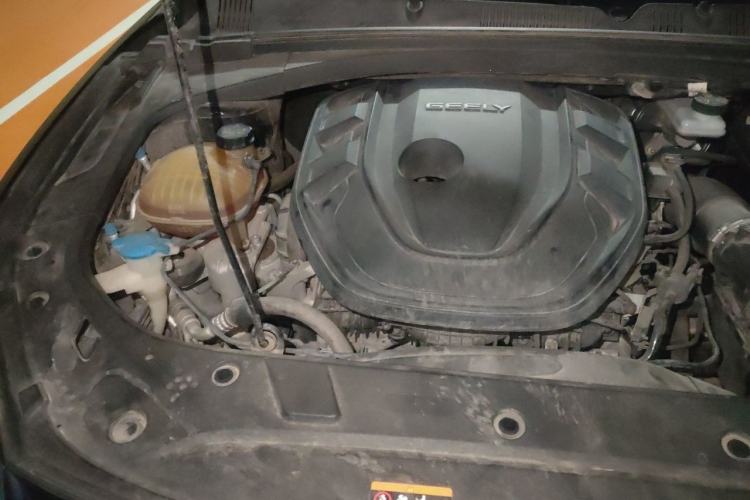 Used Geely Auto Preface 2021 2.0TD Luxury+ Version Engine Bay Right