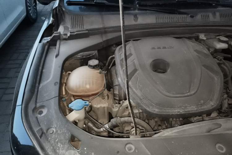 Used Geely Auto Preface 2021 Revised Version 2.0TD Luxury Edition Engine Bay Right