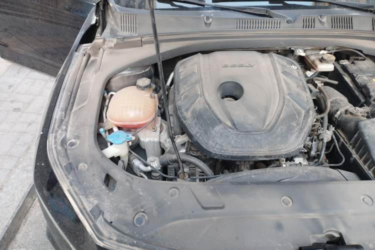 Used Geely Auto Preface 2021 2.0TD Luxury Version Engine Bay Right