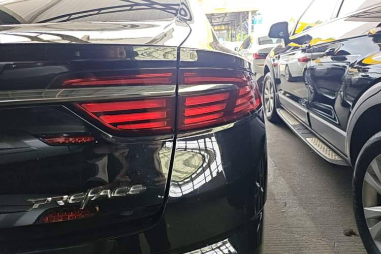 Used Geely Auto Preface 2021 Revised Version 2.0TD Luxury Edition Exterior 3
