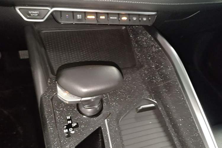 Used Geely Auto Preface 2021 2.0TD Luxury Version Gear Lever