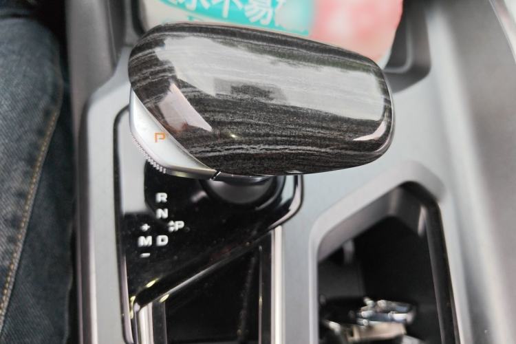 Used Geely Auto Preface 2021 2.0TD Space-Time Edition Hao Yue Gear Lever