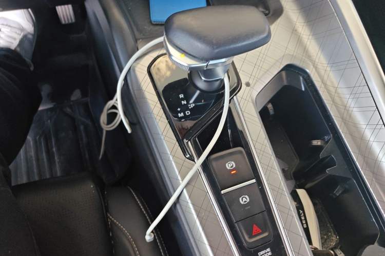 Used Geely Auto Preface 2021 2.0TD Luxury Version Gear Lever