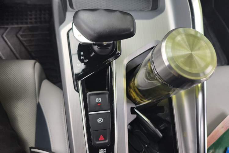 Used Geely Auto Preface 2021 2.0TD Flagship Edition Gear Lever