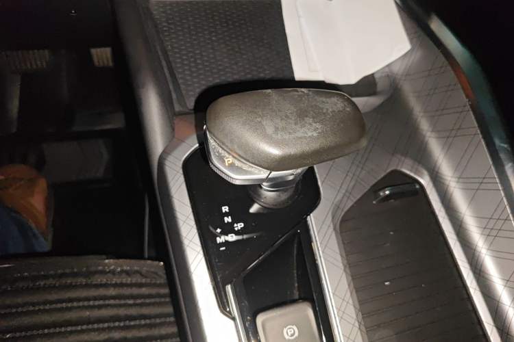 Used Geely Auto Preface 2021 2.0TD Luxury Version Gear Lever