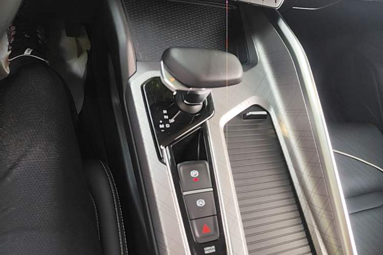 Used Geely Auto Preface 2021 2.0TD Luxury Version Gear Lever