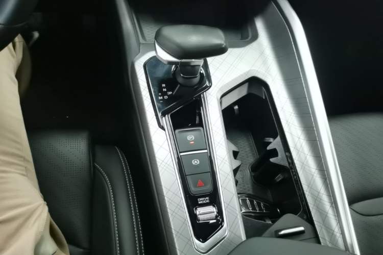 Used Geely Auto Preface 2021 2.0TD Luxury Version Gear Lever