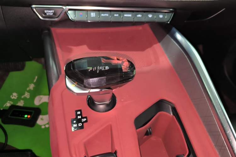 Used Geely Auto Preface 2021 2.0TD Luxury Version Gear Lever