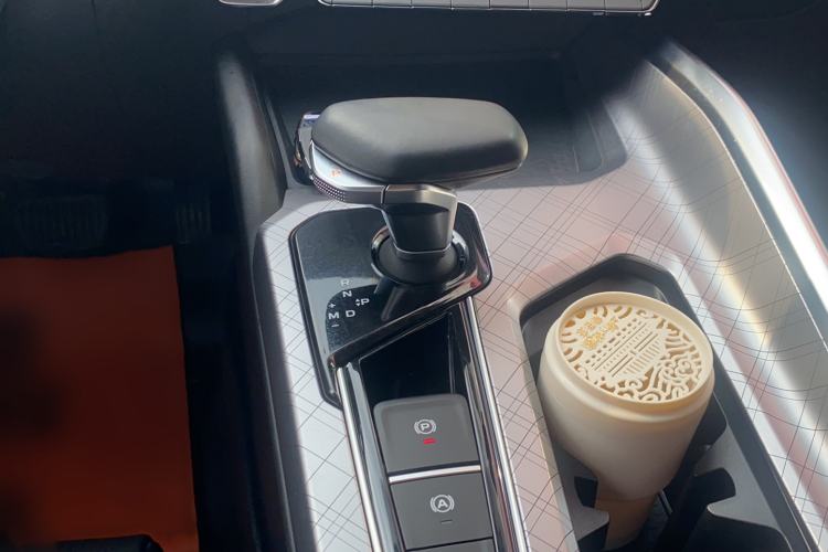 Used Geely Auto Preface 2021 2.0TD Luxury Version Gear Lever