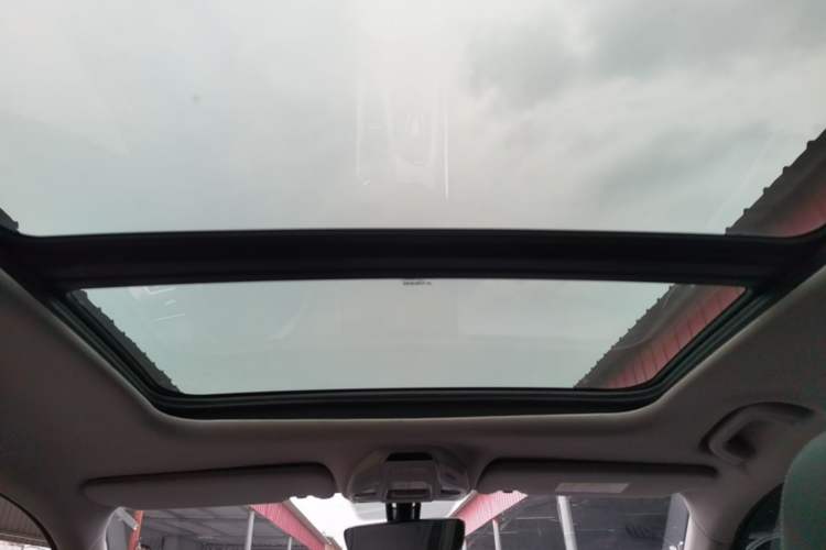 Used Geely Auto Preface 2021 2.0TD Luxury Version Headliner