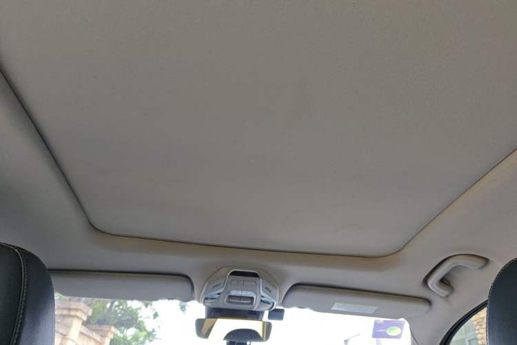 Used Geely Auto Preface 2021 Revised Version 2.0TD Luxury Edition Headliner