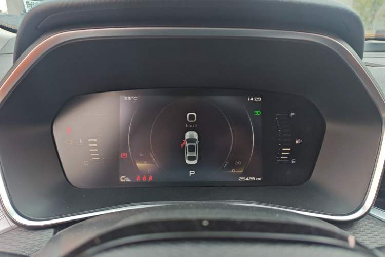 Used Geely Auto Preface 2021 2.0TD Luxury Version Instrument Cluster