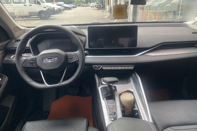 Used Geely Auto Preface 2021 2.0TD Luxury Version Interior 1