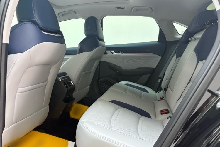 Used Geely Auto Preface 2021 Revised Version 2.0TD Luxury Edition Interior 3