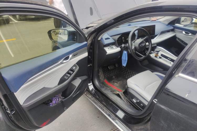 Used Geely Auto Preface 2021 2.0TD Flagship Edition Interior 3