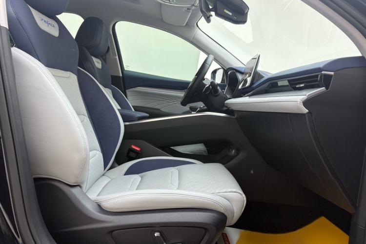 Used Geely Auto Preface 2021 Revised Version 2.0TD Luxury Edition Interior 4
