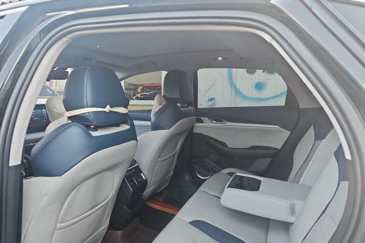 Used Geely Auto Preface 2021 2.0TD Luxury Version Interior 5