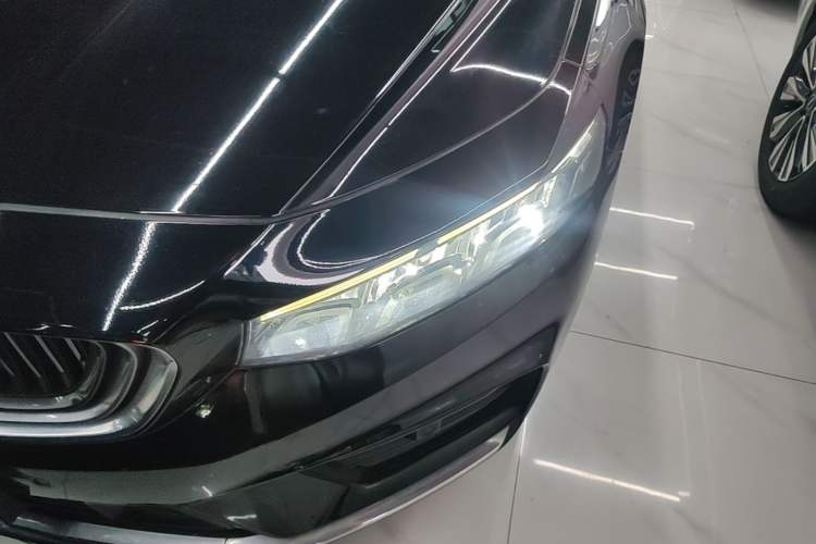 Used Geely Auto Preface 2021 Revised Version 2.0TD Luxury Edition Left Front Headlight