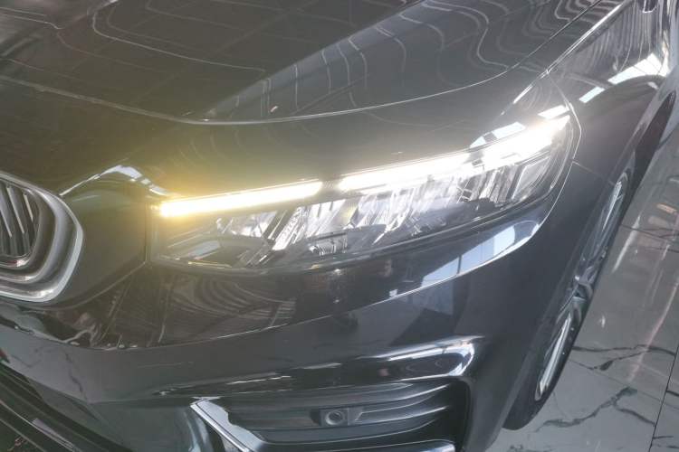 Used Geely Auto Preface 2021 2.0TD Luxury+ Version Left Front Headlight