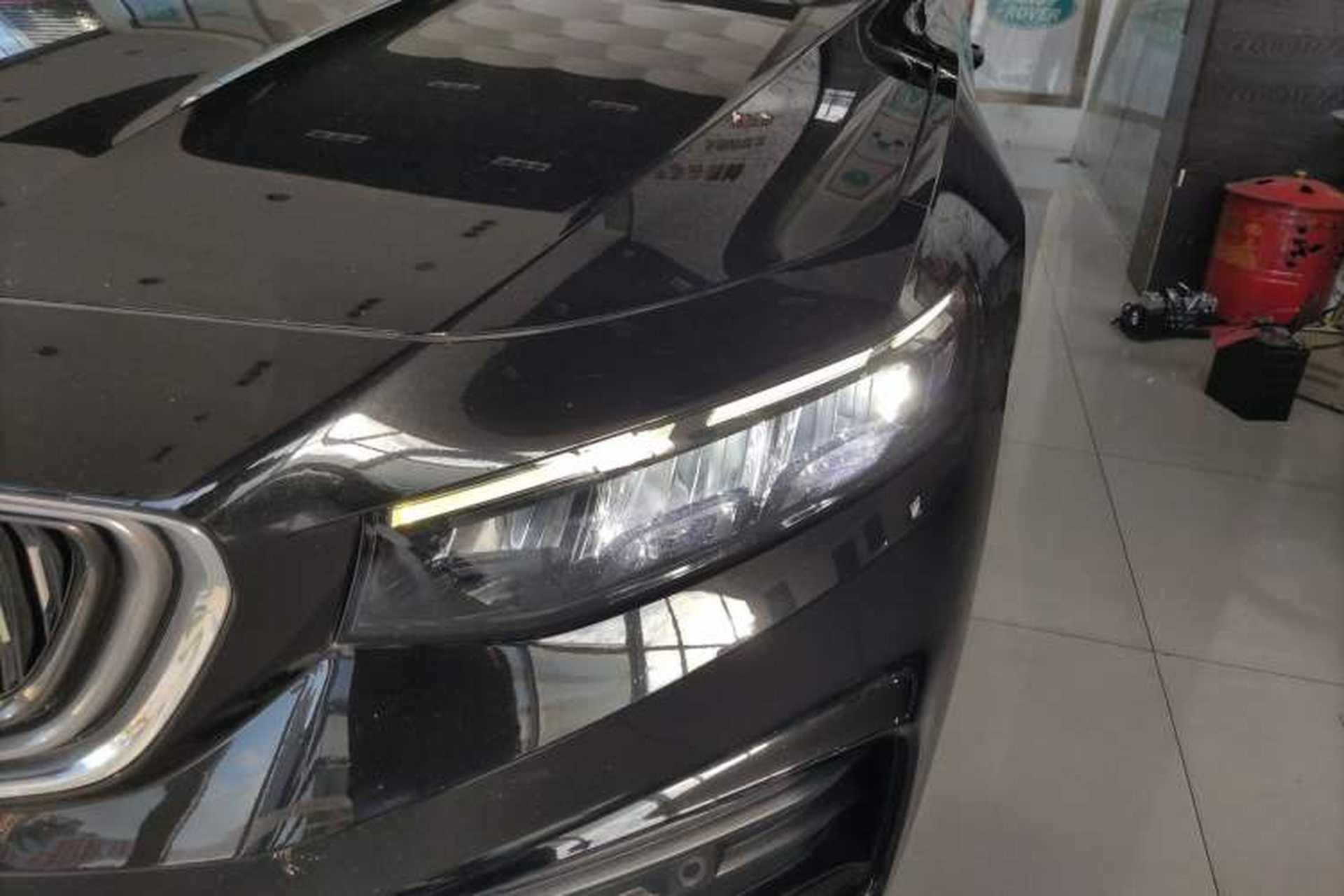 Used Geely Auto Preface 2021 Revised Version 2.0TD Luxury Edition Left Front Headlight