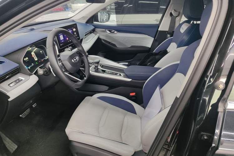 Used Geely Auto Preface 2021 Revised Version 2.0TD Luxury Edition Left Front Seat