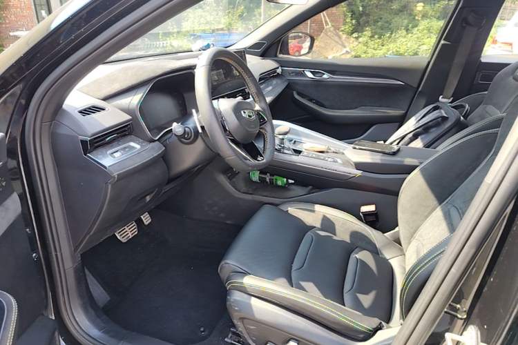 Used Geely Auto Preface 2021 2.0TD Space-Time Edition Hao Yue Left Front Seat
