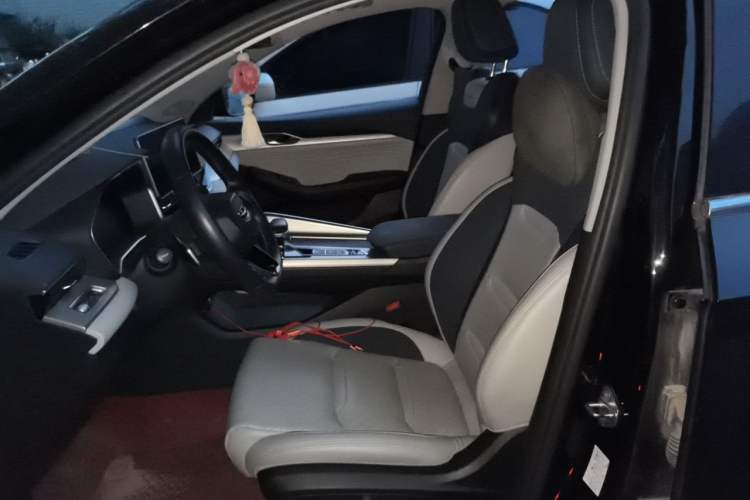 Used Geely Auto Preface 2021 Revised Version 2.0TD Luxury Edition Left Front Seat