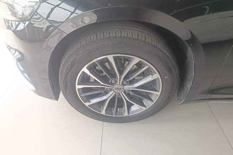 Used Geely Auto Preface 2021 2.0TD Luxury Version Left Front Wheel Hub