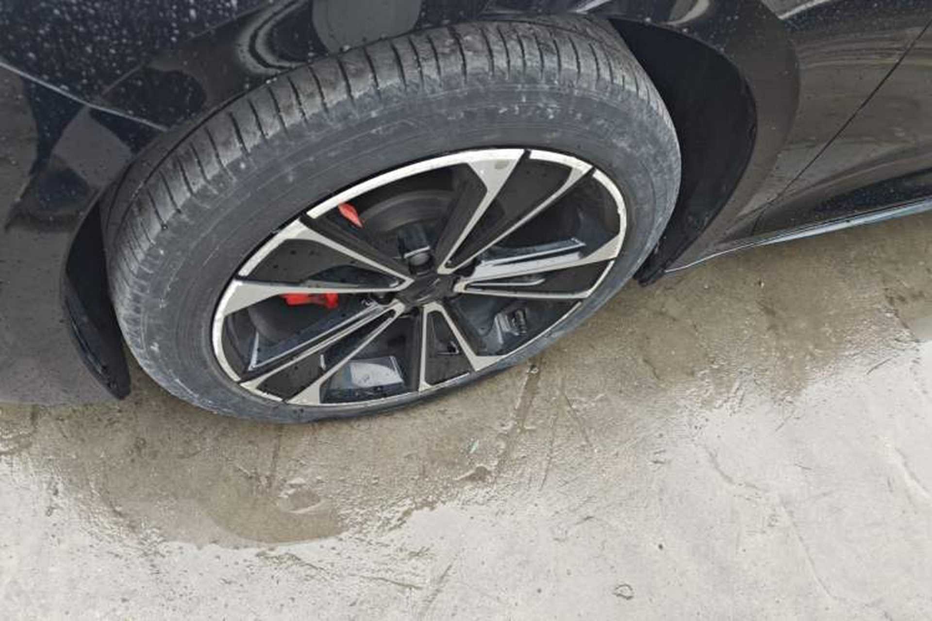Used Geely Auto Preface 2021 2.0TD Space-Time Edition Hao Yue Left Front Wheel Hub