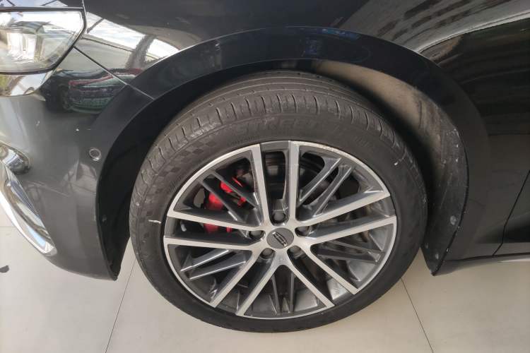 Used Geely Auto Preface 2021 Revised Version 2.0TD Luxury Edition Left Front Wheel Hub