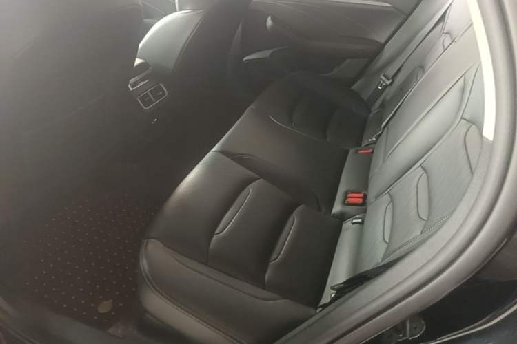 Used Geely Auto Preface 2021 2.0TD Luxury Version Left Rear Seat