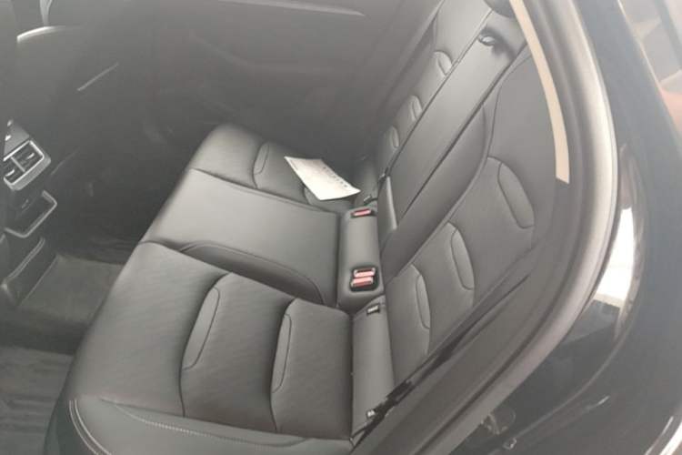Used Geely Auto Preface 2021 2.0TD Luxury Version Left Rear Seat