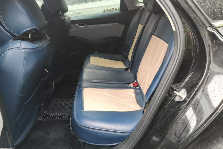 Used Geely Auto Preface 2021 Revised Version 2.0TD Luxury Edition Left Rear Seat