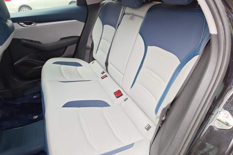 Used Geely Auto Preface 2021 Revised Version 2.0TD Luxury Edition Left Rear Seat