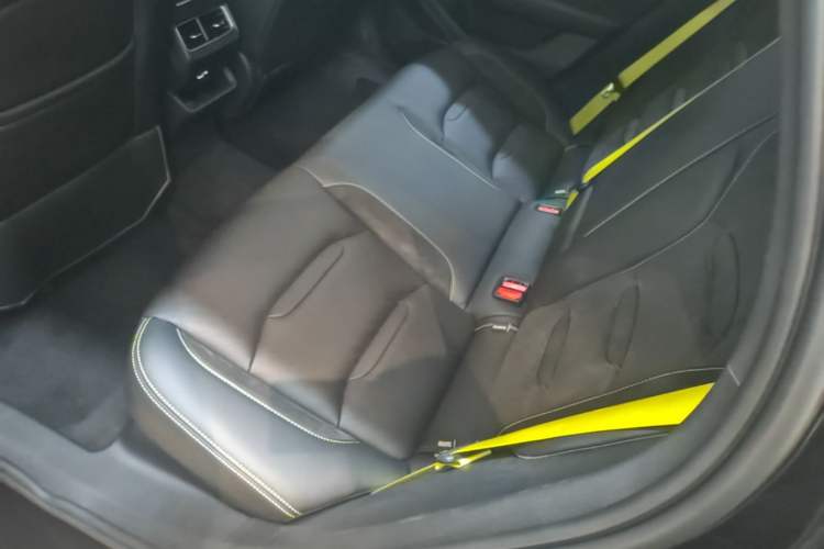 Used Geely Auto Preface 2021 2.0TD Space-Time Edition Starry Celestial Left Rear Seat
