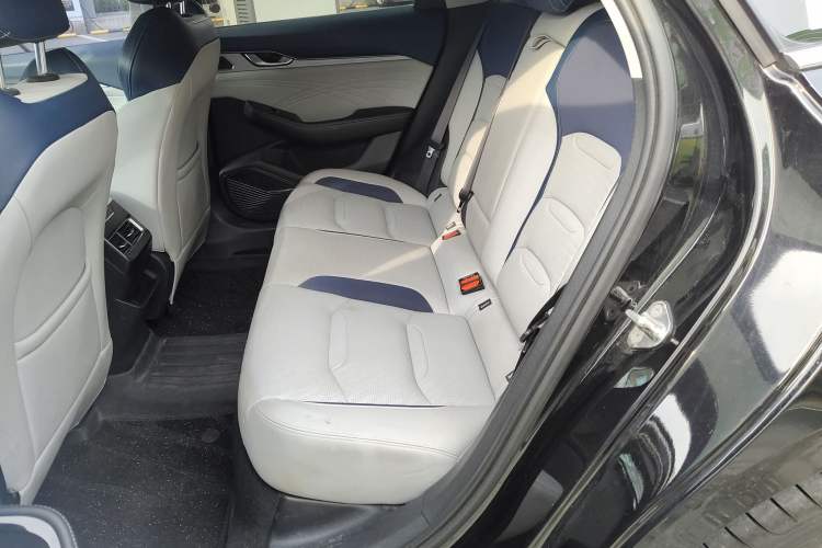 Used Geely Auto Preface 2021 Revised Version 2.0TD Luxury Edition Left Rear Seat