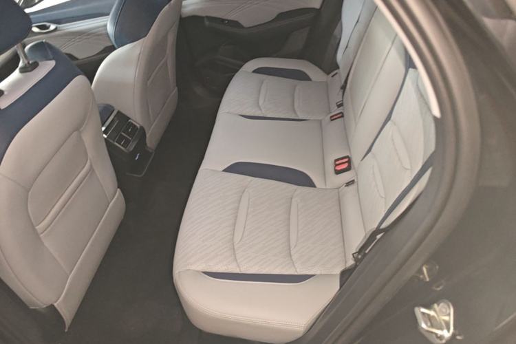 Used Geely Auto Preface 2021 Revised Version 2.0TD Luxury Edition Left Rear Seat