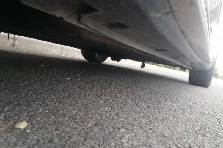 Used Geely Auto Preface 2021 2.0TD Luxury Version Left Side Sill