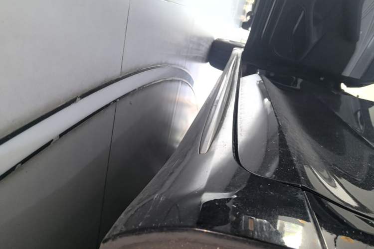 Used Geely Auto Preface 2021 2.0TD Luxury Version Left Side Sill