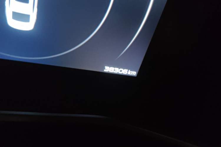 Used Geely Auto Preface 2021 2.0TD Luxury Version Odometer Close Up