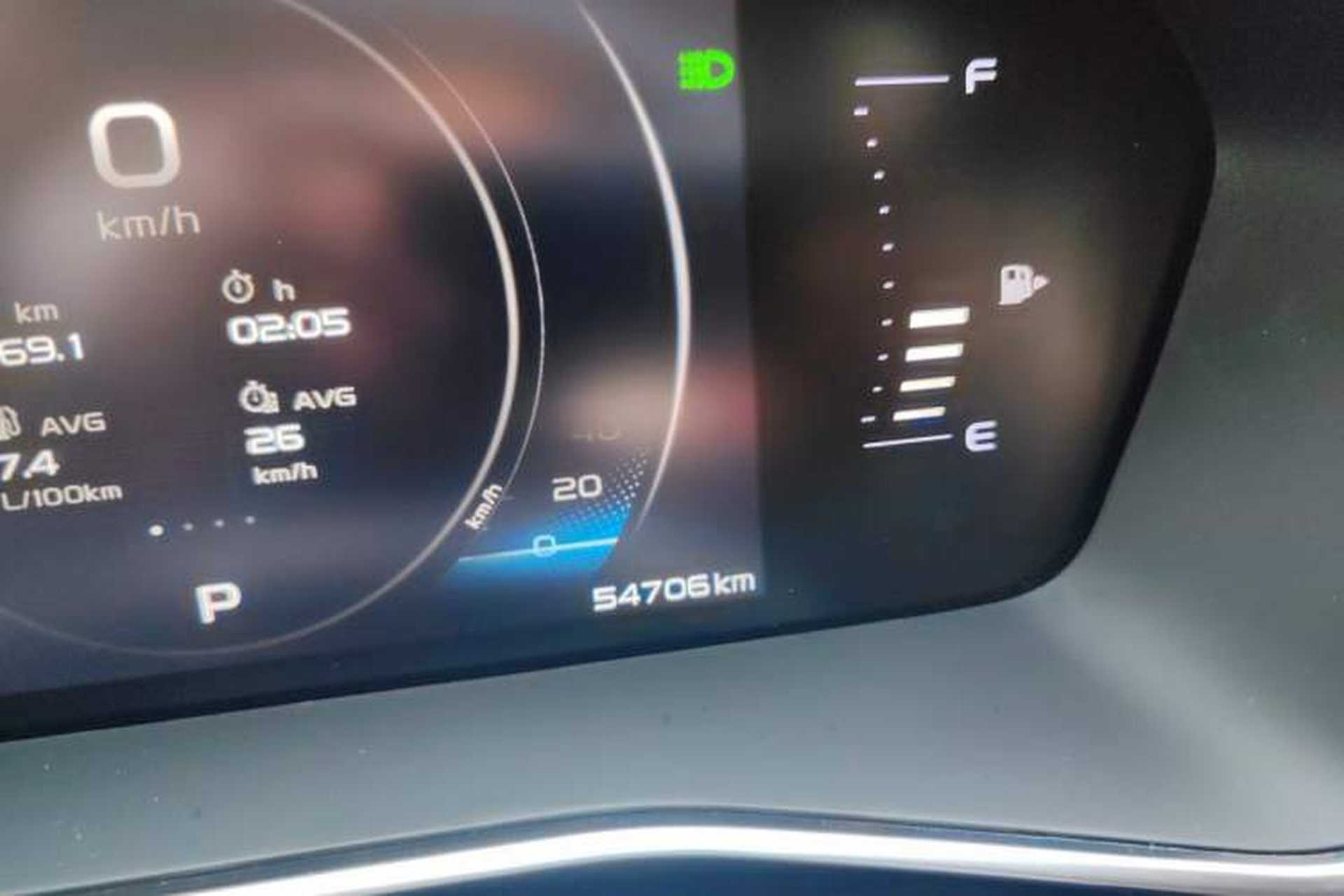 Used Geely Auto Preface 2021 2.0TD Luxury Version Odometer Close Up