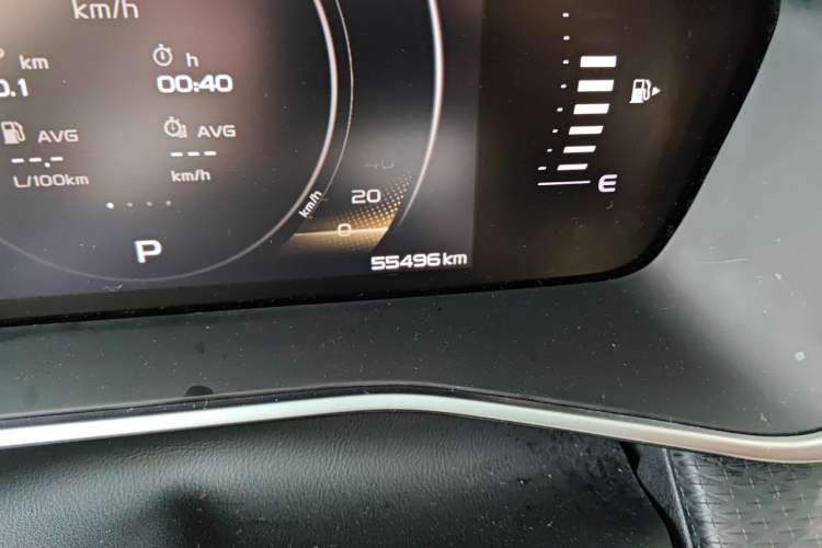 Used Geely Auto Preface 2021 2.0TD Luxury Version Odometer Close Up