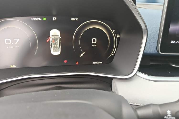 Used Geely Auto Preface 2021 2.0TD Luxury Version Odometer Close Up