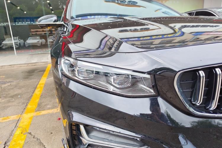 Used Geely Auto Preface 2021 Revised Version 2.0TD Luxury Edition Right Front Headlight