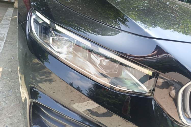 Used Geely Auto Preface 2021 2.0TD Luxury Version Right Front Headlight