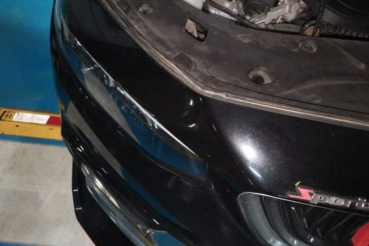 Used Geely Auto Preface 2021 2.0TD Luxury Version Right Front Headlight