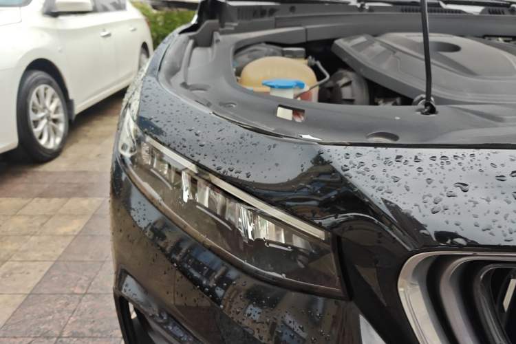 Used Geely Auto Preface 2021 2.0TD Luxury Version Right Front Headlight