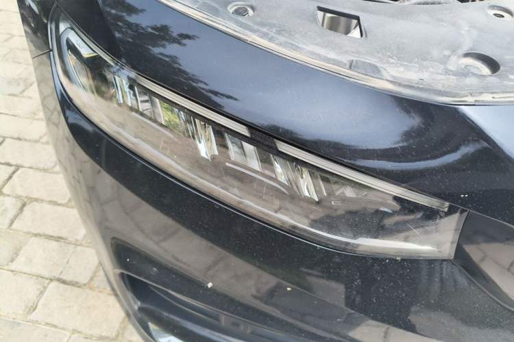 Used Geely Auto Preface 2021 2.0TD Luxury Version Right Front Headlight