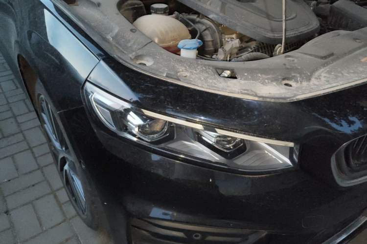 Used Geely Auto Preface 2021 Revised Version 2.0TD Luxury Edition Right Front Headlight