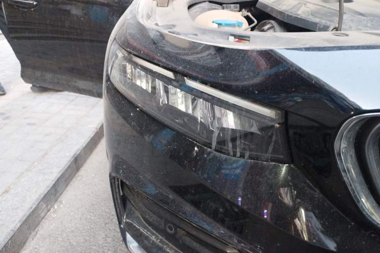 Used Geely Auto Preface 2021 2.0TD Luxury Version Right Front Headlight